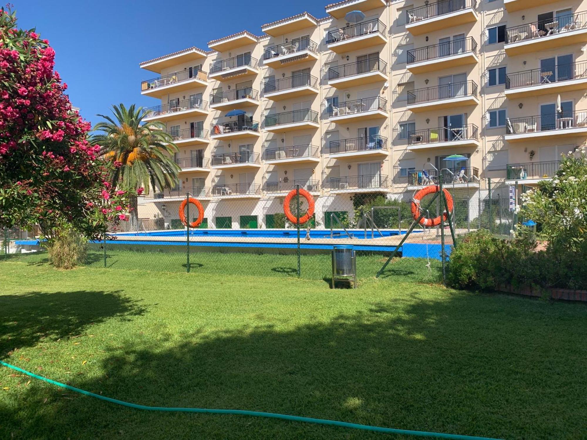 Edificio Acapulco Apartment Nerja Exterior photo